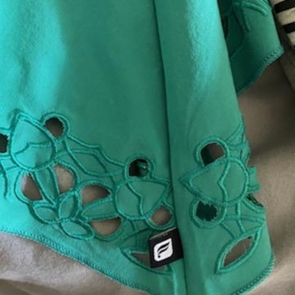 Fabletics Workout Top - Picture 2 of 2